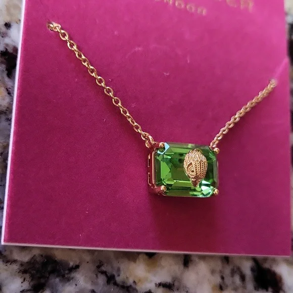 Kurt Geiger Emerald Cut Green Crystal Pendant Necklace - Picture 6 of 11